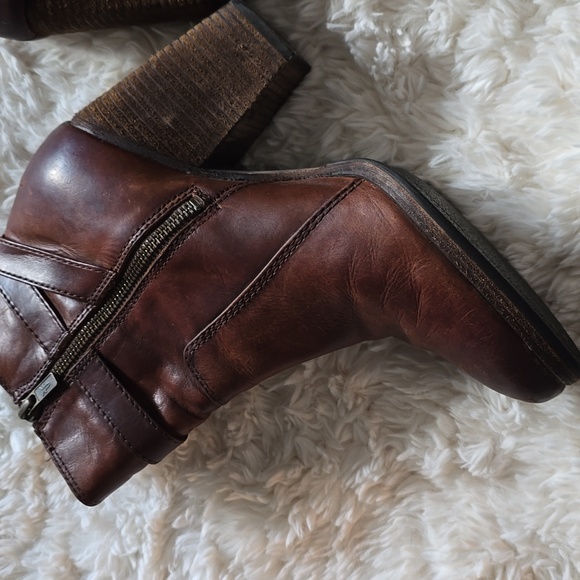 Frye Patty Riding Boot Bootie Gently Worn Brown Leather - Size 10 - Picture 8 of 9